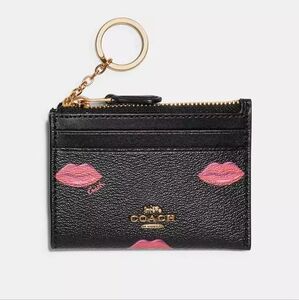 Coach ID Case lips print
